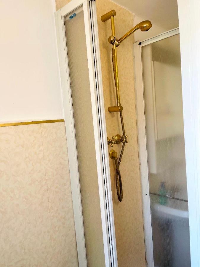 Bed and Breakfast Mh Genova Esterno foto
